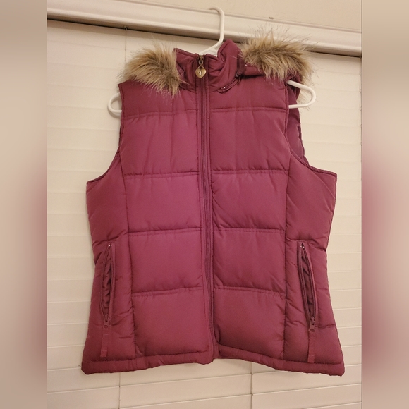 Burgundy Purple Puffer Vest - Maurices L - Picture 1 of 6